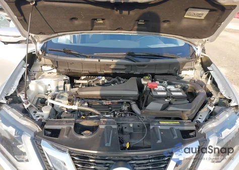 2017 Nissan Rogue Sv z USA, uszkodzony, nr VIN JN8AT2MV5HW022361